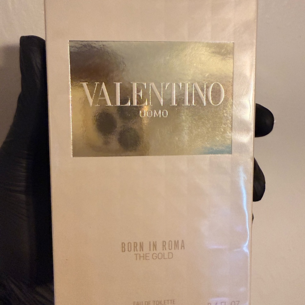 Valentino Uomo Gold and Cream Eau de Toilette